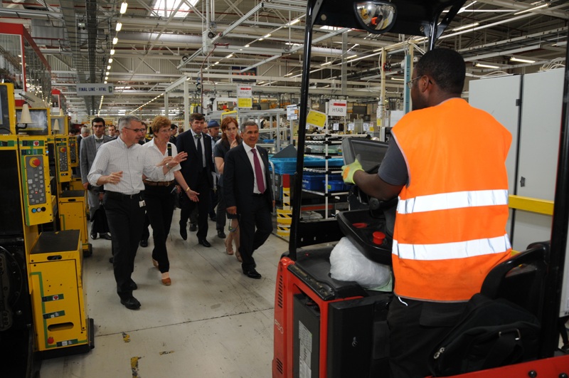 ��������� ���������� �� ������ ���������� Renault Trucks, 193.3 Kb