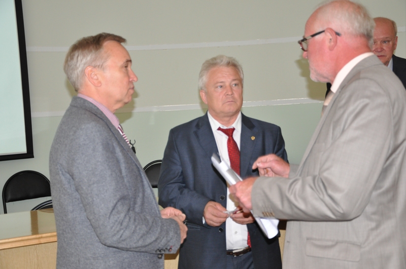 ���������� �.�.������, �.�.�������� � ������ ����� �.�.������, 240.0 Kb