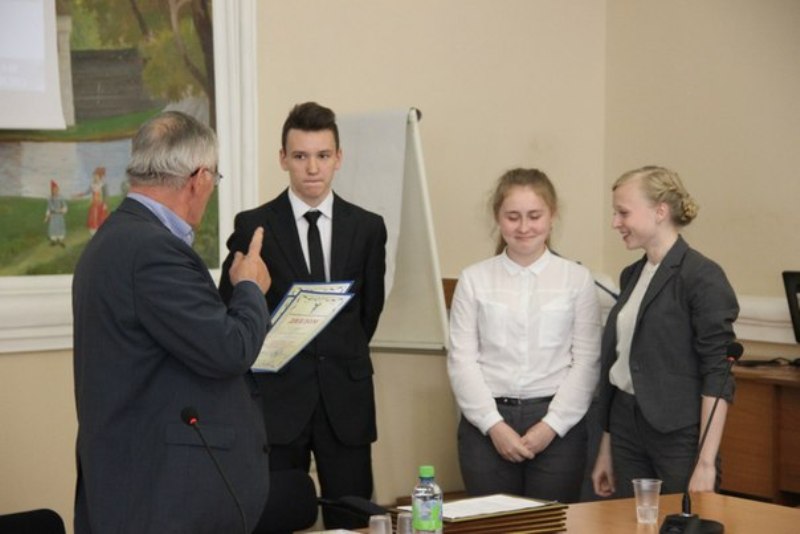 ��������������� ��������� �������-������������ ������ �.�.��������� ������� ������� �������������� ����� ���� ���������������� 86-� �����, 52.8 Kb