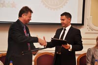 The ceremony of signing the agreement, 45.0 �� 