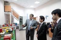 Le laboratoire commun de la compagnie Yokogawa et de l'UNRTK, 56.5  