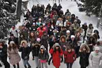 Les etudiants de l'UNRTK, 61.6  