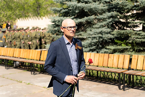 , 436.9 �� 