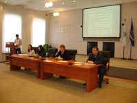 �Business day� � �����, 52.7 �� 